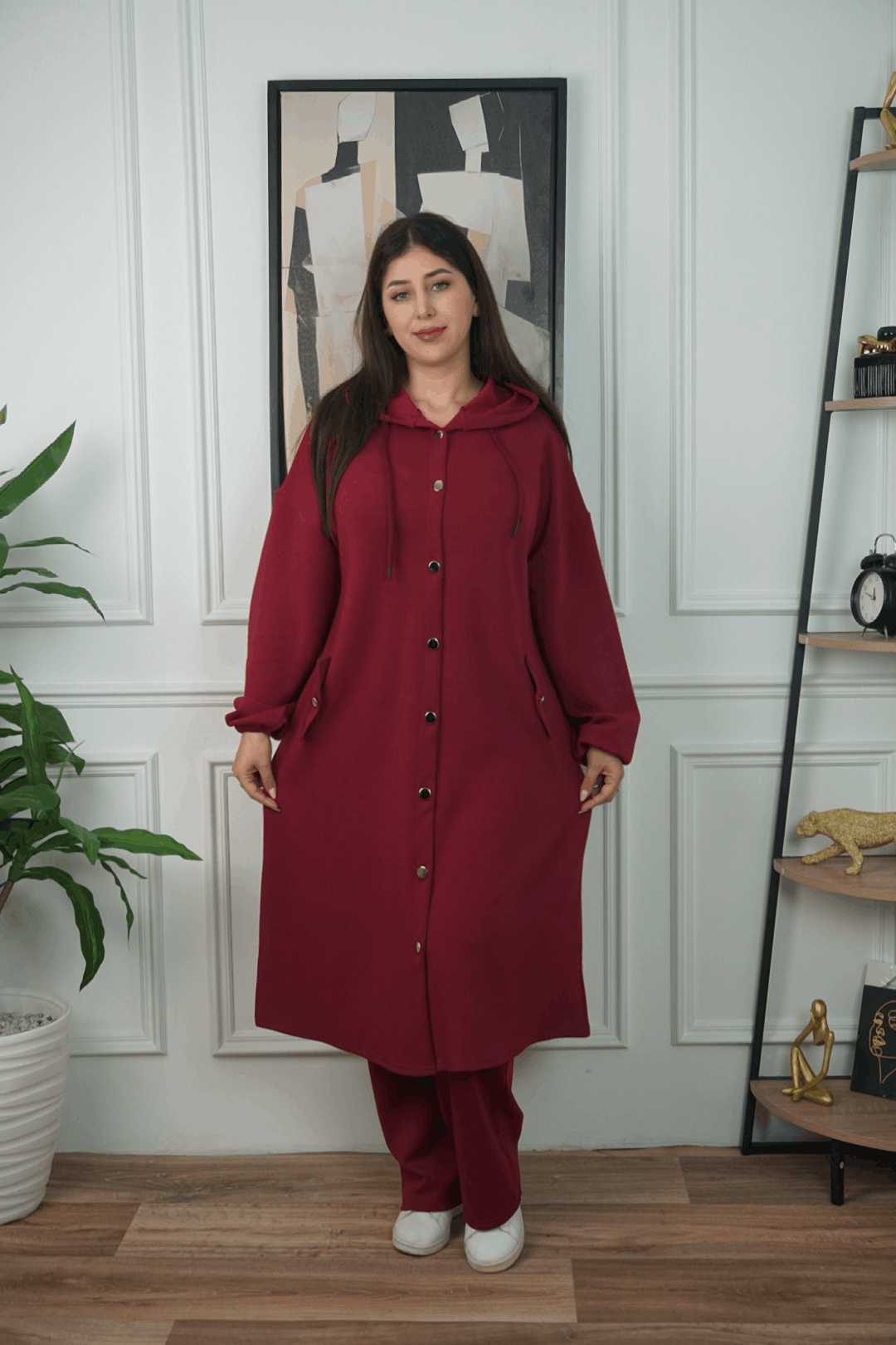 Ensemble Long à Capuche – Élégance & Confort Absolu