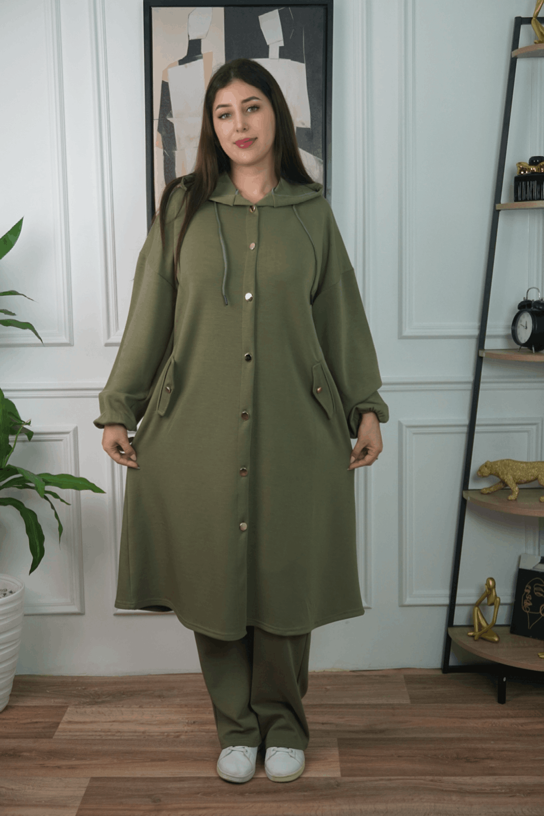 Ensemble Long à Capuche – Élégance & Confort Absolu