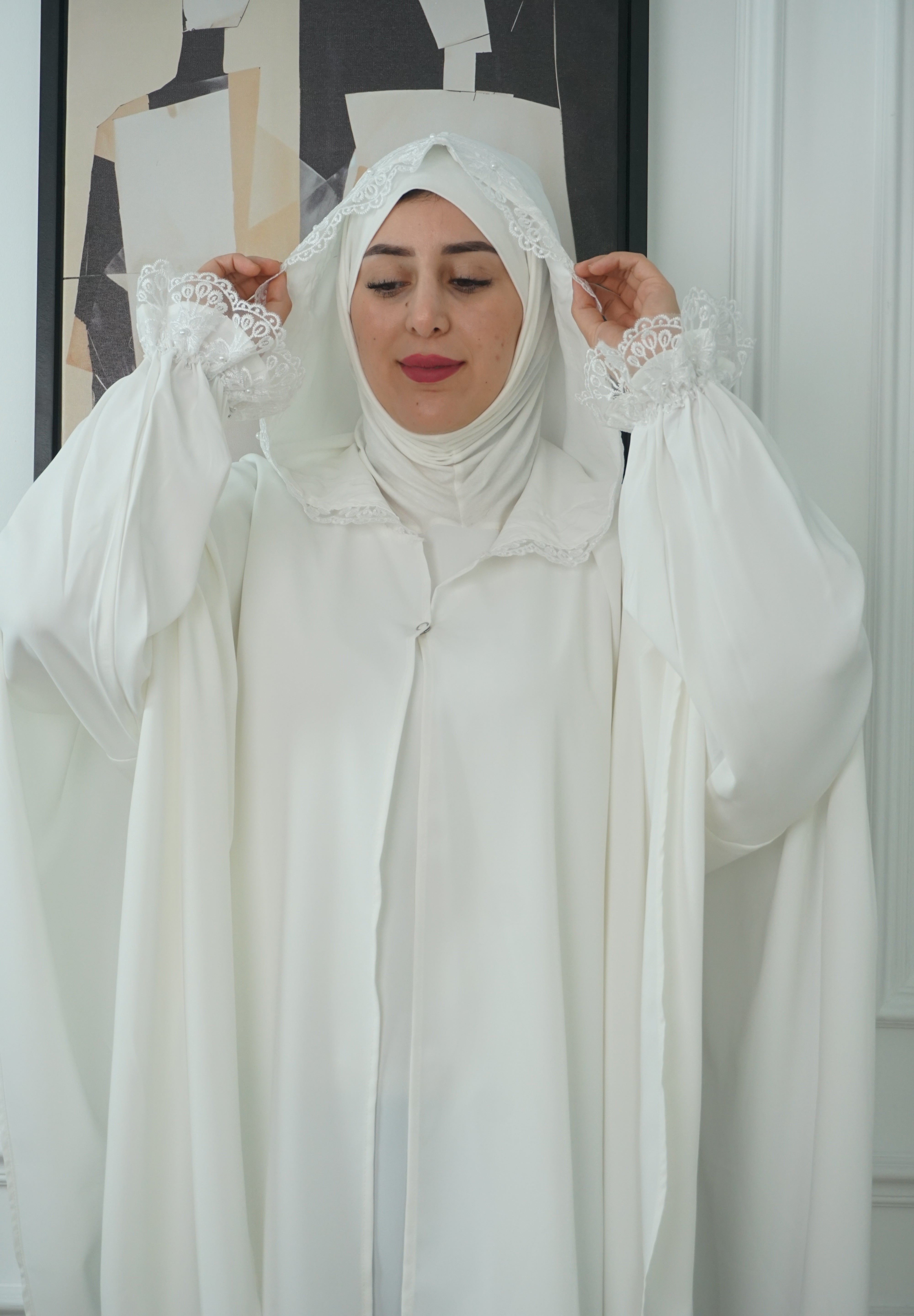 عباءة "نيساء" العصرية – لمسة شياكة يومية مذهلة