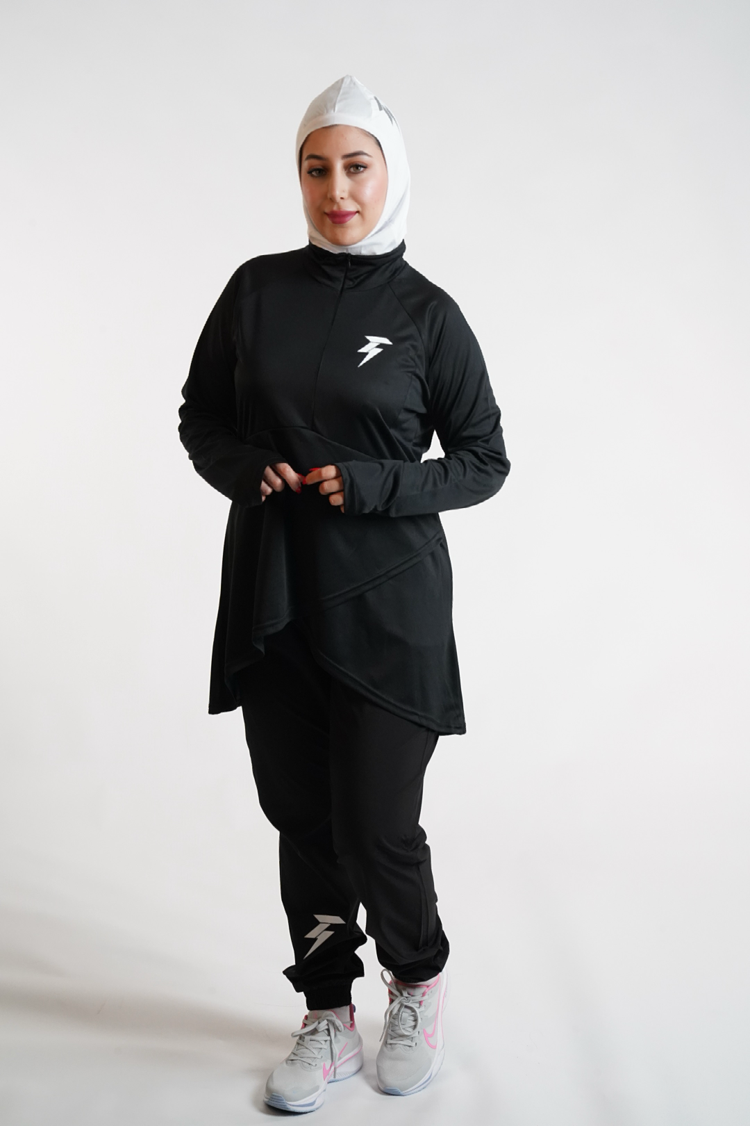 Ensemble de sport long avec capuche